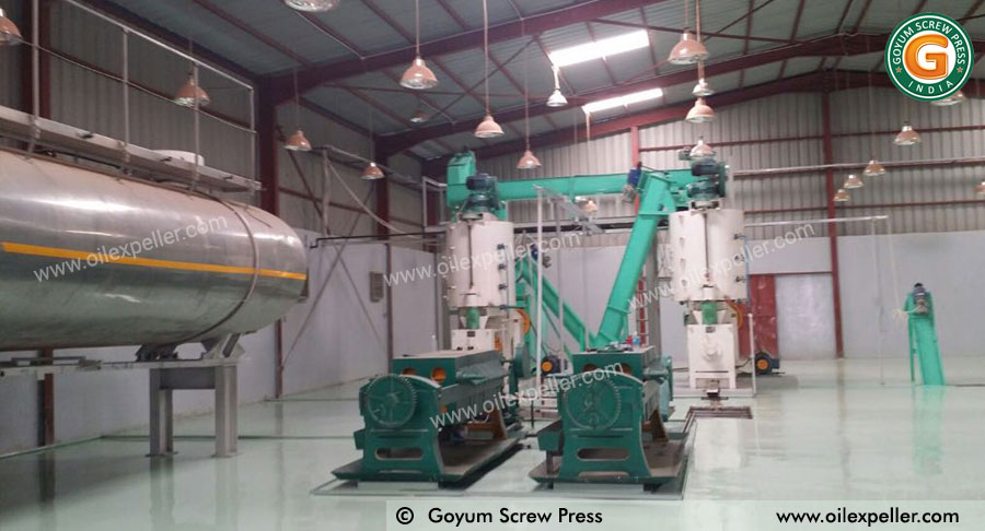 Usine de traitement d’huile d’arachide de 30 TPD installée au Soudan