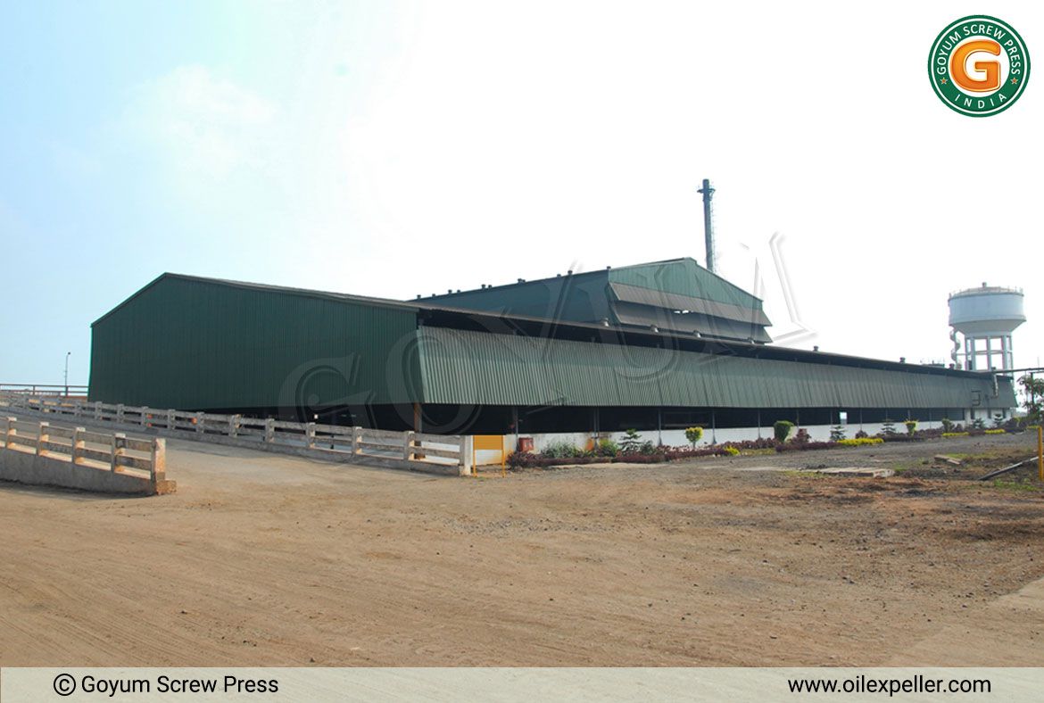 Palm oil extraction plant
